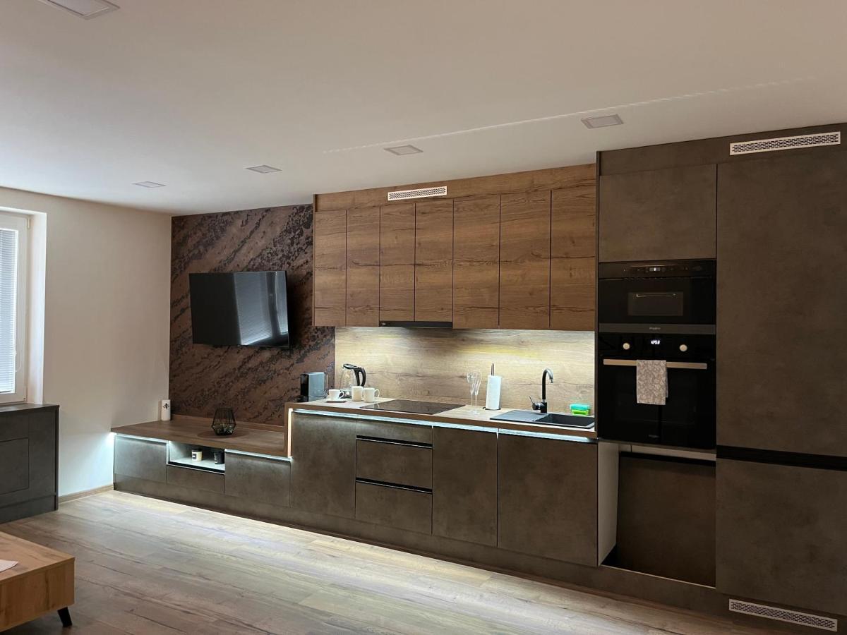 Luxusni Nove Zrekonstruovany Apartman 2Kk - 47M2 - Ostrava Centrum Exteriör bild